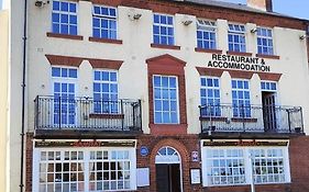 Londonderrys Bar And Accommodation